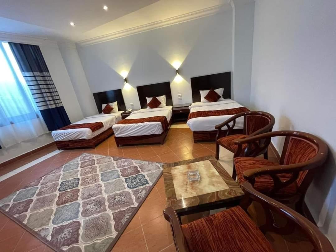 Green Desert Hotel Sadat City Buitenkant foto