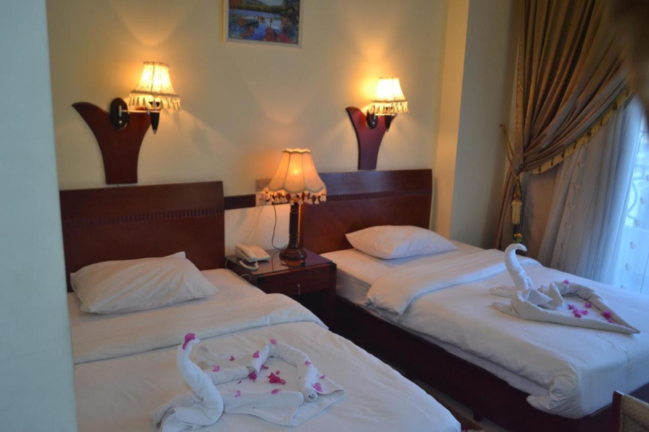 Green Desert Hotel Sadat City Buitenkant foto